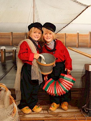 Children in Dutch costume